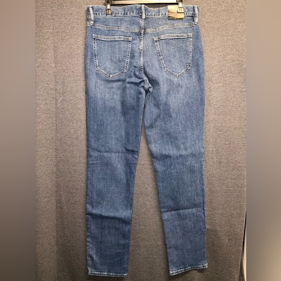 NWT - Banana Republic Factory Men’s Slim Fit Jeans, 705498 - Size 34Wx34L - Picture 4 of 12